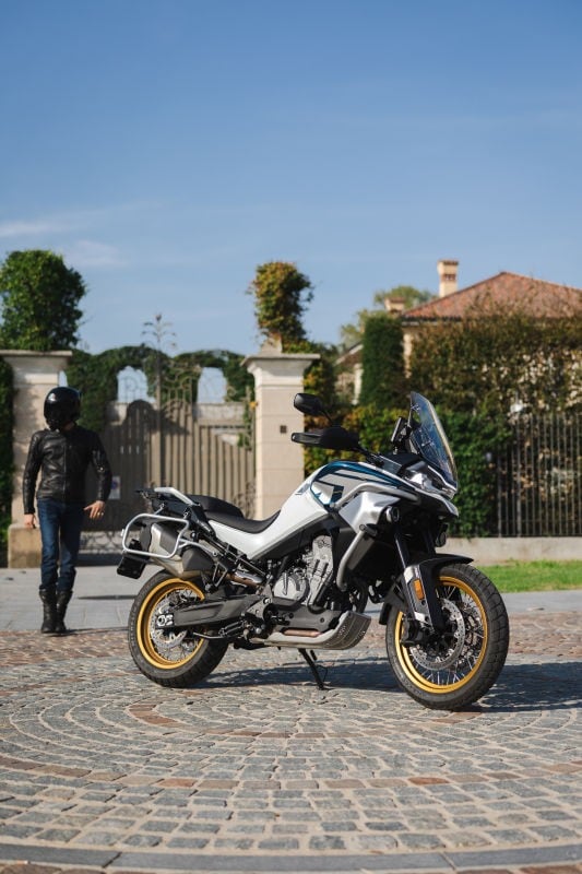 DueruoteTG #200 - CFMoto 800MT Explore: perché sì (e perché no)